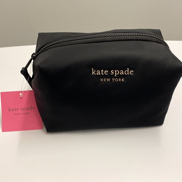 ♠️ kate spade ♠️ Large Cosmetic case NWT - Picture 6 of 6